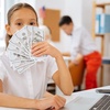 S1-E9. Teens Earning More Money Than Adults | Swift Playgrounds for iPad | 45 Years Ago Apple Kickstarted The PC Industry | Something cool!