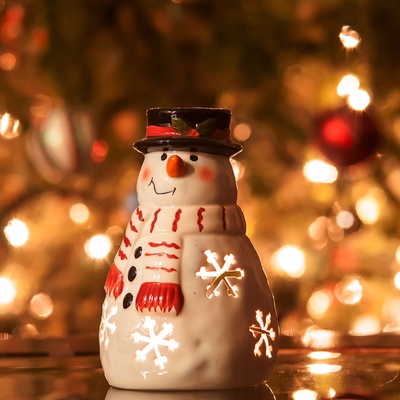 Three Little Pigs (in blankets) - A Christmas Sandwich Review